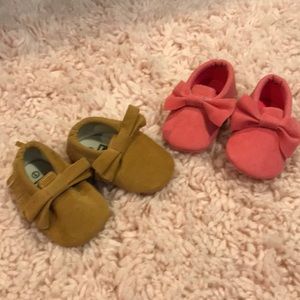Baby moccs